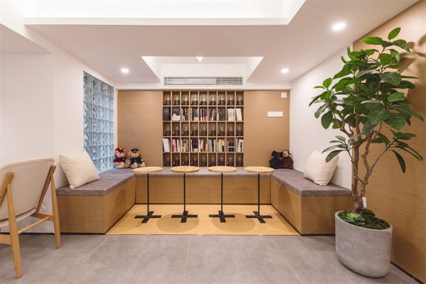 網(wǎng)紅咖啡店的辦公室設(shè)計突出的設(shè)計理念